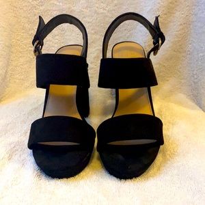 Apt 9  black suede platform sandals size 8.5